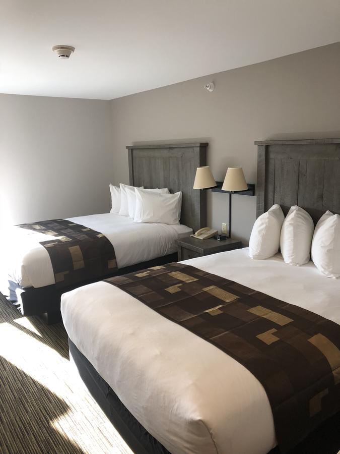 Deluxe Queen Room Two Queen Beds,657560133:JPEG